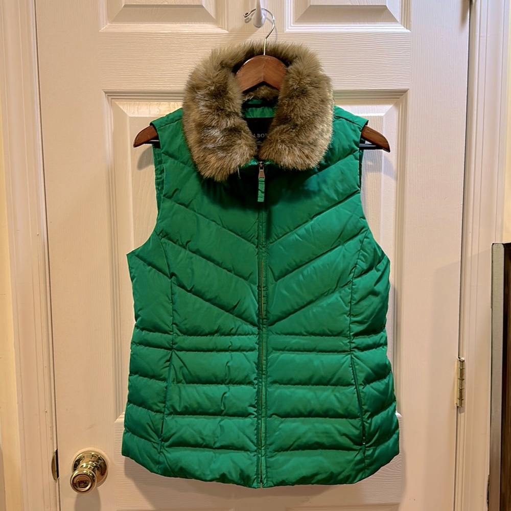 Talbots Green Vest w/Fur Collar
